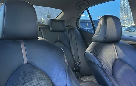 Toyota Camry, 2018 год, 3 300 000 рублей, 26 фотография