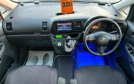 Toyota Wish II, 2007 год, 959 000 рублей, 16 фотография
