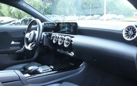 Mercedes-Benz CLA, 2021 год, 3 197 000 рублей, 9 фотография