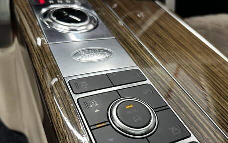 Land Rover Range Rover IV рестайлинг, 2018 год, 9 500 000 рублей, 7 фотография