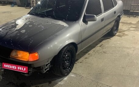 Opel Vectra A, 1994 год, 180 000 рублей, 4 фотография