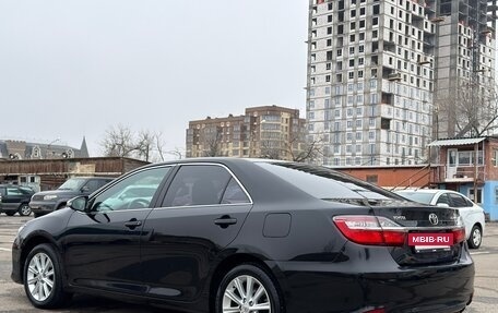 Toyota Camry, 2015 год, 1 685 000 рублей, 4 фотография
