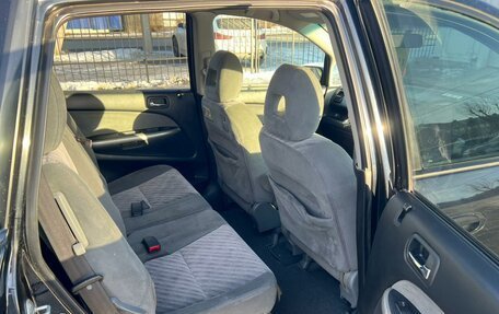 Honda Stream I рестайлинг, 2004 год, 749 000 рублей, 14 фотография