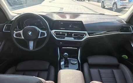 BMW 3 серия, 2021 год, 2 800 000 рублей, 8 фотография