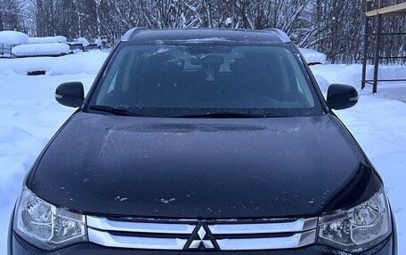 Mitsubishi Outlander III рестайлинг 3, 2014 год, 1 550 000 рублей, 1 фотография