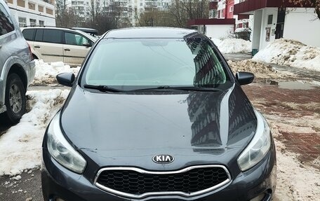 KIA cee'd III, 2015 год, 1 050 000 рублей, 1 фотография