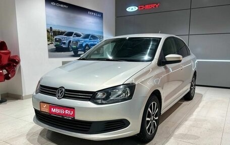 Volkswagen Polo VI (EU Market), 2013 год, 680 000 рублей, 1 фотография