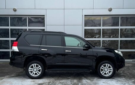 Toyota Land Cruiser Prado 150 рестайлинг 2, 2011 год, 2 350 000 рублей, 8 фотография