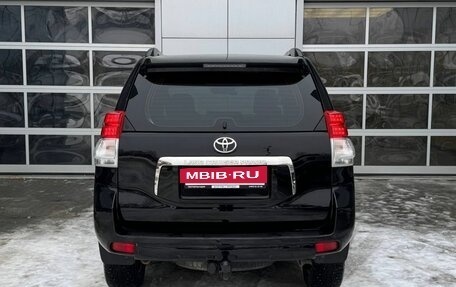 Toyota Land Cruiser Prado 150 рестайлинг 2, 2011 год, 2 350 000 рублей, 6 фотография