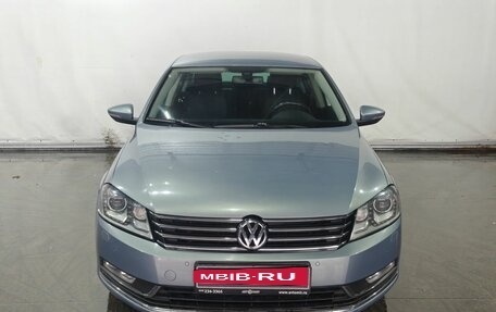 Volkswagen Passat B7, 2012 год, 1 127 000 рублей, 2 фотография