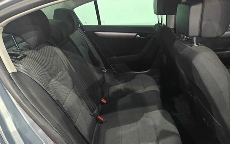 Volkswagen Passat B7, 2012 год, 1 127 000 рублей, 17 фотография