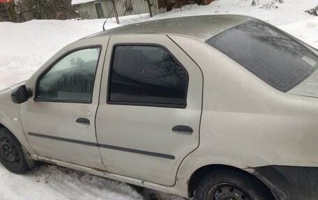 Renault Logan I, 2010 год, 245 000 рублей, 2 фотография