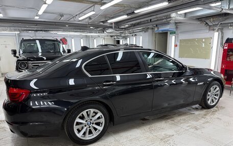 BMW 5 серия, 2011 год, 1 150 000 рублей, 13 фотография