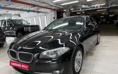 BMW 5 серия, 2011 год, 1 150 000 рублей, 39 фотография