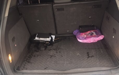 Volkswagen Touareg III, 2005 год, 830 000 рублей, 6 фотография