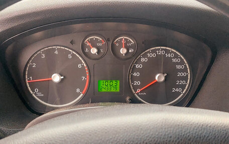 Ford Focus II рестайлинг, 2005 год, 355 000 рублей, 5 фотография