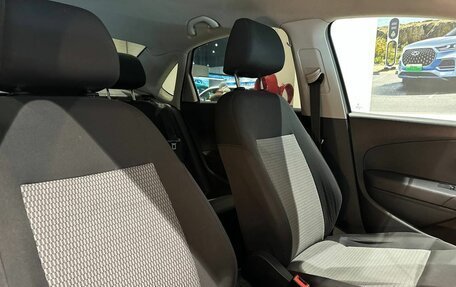 Volkswagen Polo VI (EU Market), 2013 год, 680 000 рублей, 17 фотография