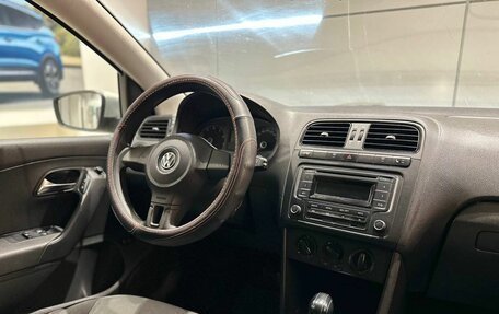 Volkswagen Polo VI (EU Market), 2013 год, 680 000 рублей, 14 фотография