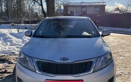 KIA Rio III рестайлинг, 2014 год, 970 000 рублей, 1 фотография