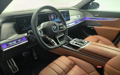 BMW 7 серия, 2022 год, 14 962 000 рублей, 14 фотография