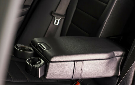 Mercedes-Benz C-Класс, 2017 год, 2 650 000 рублей, 13 фотография