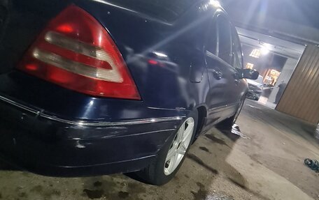 Mercedes-Benz C-Класс, 2001 год, 320 000 рублей, 9 фотография