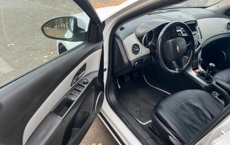 Chevrolet Cruze II, 2012 год, 550 000 рублей, 12 фотография