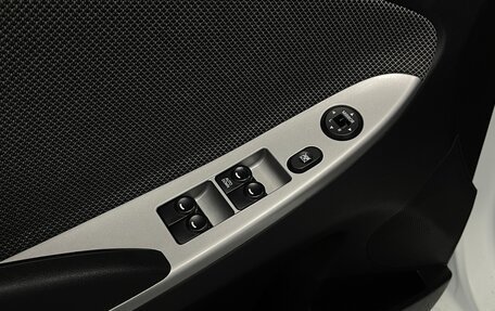 Hyundai Solaris II рестайлинг, 2014 год, 999 000 рублей, 17 фотография