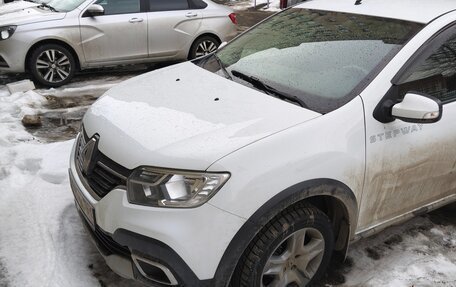 Renault Logan II, 2018 год, 1 350 000 рублей, 7 фотография