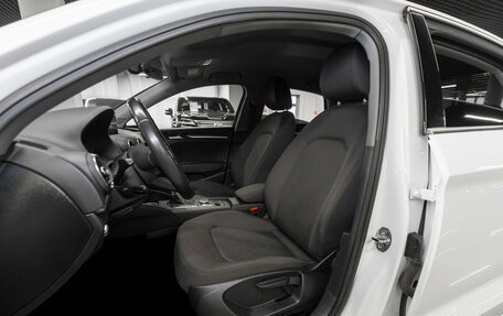 Audi A3, 2018 год, 2 240 000 рублей, 9 фотография