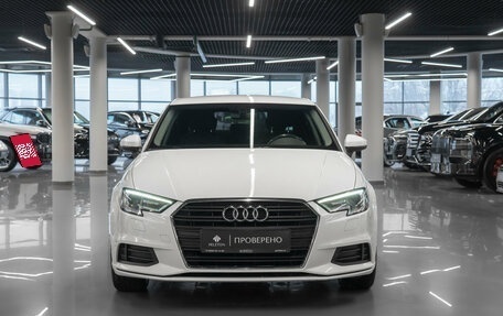 Audi A3, 2018 год, 2 240 000 рублей, 3 фотография