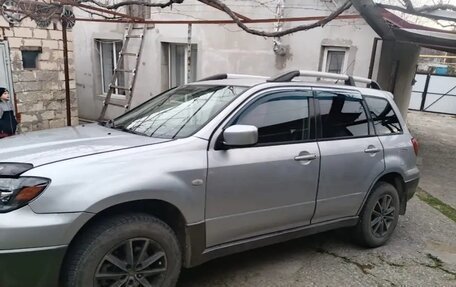 Mitsubishi Outlander III рестайлинг 3, 2007 год, 780 000 рублей, 3 фотография