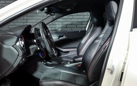 Mercedes-Benz A-Класс, 2015 год, 1 730 000 рублей, 10 фотография