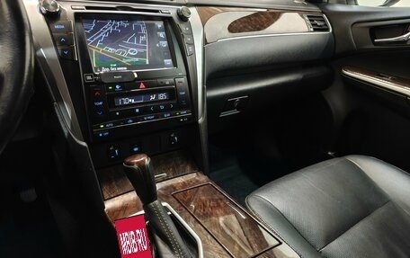 Toyota Camry, 2017 год, 2 265 000 рублей, 12 фотография