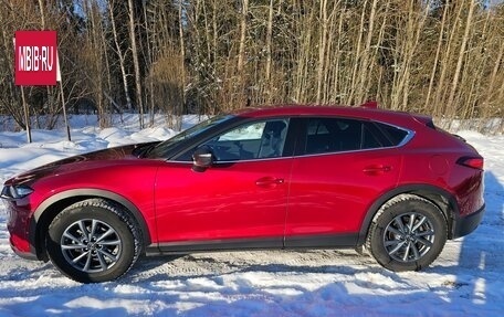 Mazda CX-4, 2023 год, 2 550 000 рублей, 3 фотография