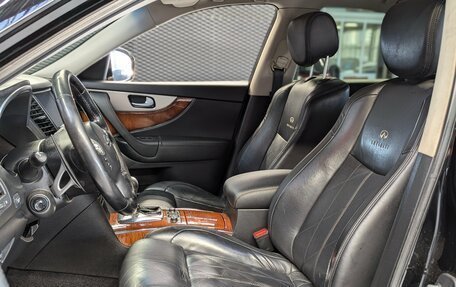 Infiniti FX II, 2011 год, 2 080 000 рублей, 14 фотография