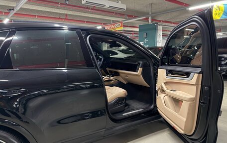 Porsche Cayenne III, 2024 год, 13 090 000 рублей, 4 фотография