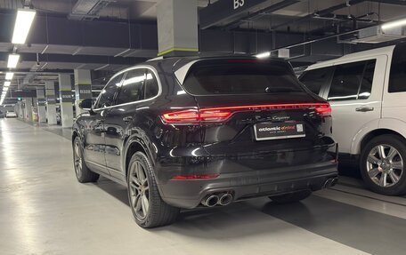 Porsche Cayenne III, 2023 год, 10 980 000 рублей, 5 фотография