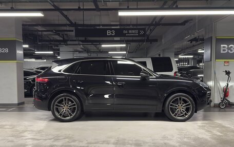 Porsche Cayenne III, 2023 год, 10 980 000 рублей, 7 фотография