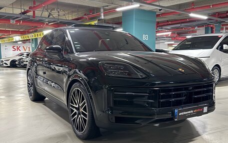 Porsche Cayenne III, 2024 год, 13 090 000 рублей, 17 фотография