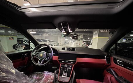 Porsche Cayenne III, 2023 год, 10 980 000 рублей, 15 фотография