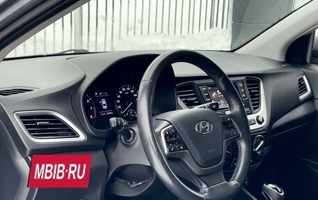 Hyundai Solaris II рестайлинг, 2018 год, 1 359 000 рублей, 8 фотография