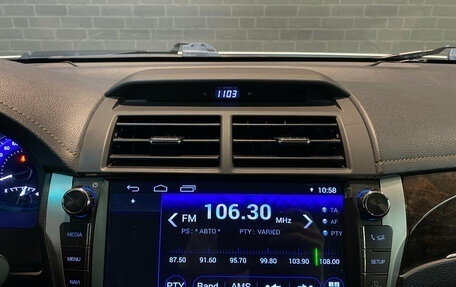 Toyota Camry, 2017 год, 2 700 000 рублей, 12 фотография