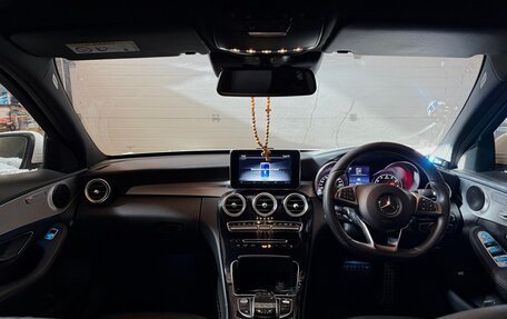 Mercedes-Benz C-Класс, 2017 год, 2 300 000 рублей, 12 фотография