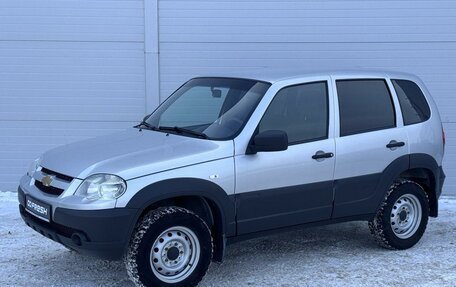 Chevrolet Niva I рестайлинг, 2018 год, 799 000 рублей, 3 фотография