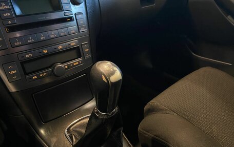 Toyota Avensis III рестайлинг, 2008 год, 675 000 рублей, 30 фотография