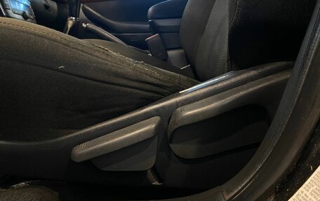 Toyota Avensis III рестайлинг, 2008 год, 675 000 рублей, 33 фотография