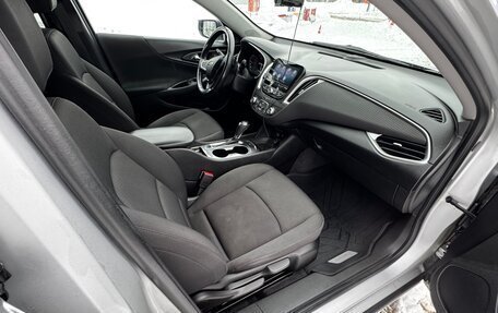 Chevrolet Malibu IX, 2019 год, 1 850 000 рублей, 23 фотография