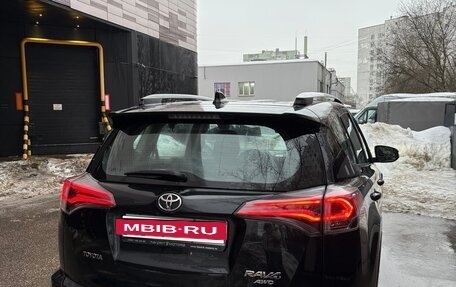 Toyota RAV4, 2017 год, 2 700 000 рублей, 4 фотография