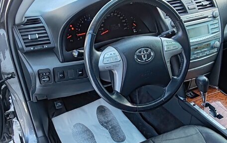 Toyota Camry, 2008 год, 1 180 000 рублей, 10 фотография